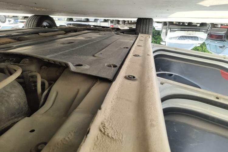 Used Hyundai Elantra (6th Generation / Lingdong) 2016 1.6L Automatic ZhiXuan – Elite Version Left Side Sill