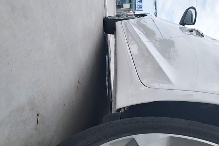 Used Hyundai Elantra (6th Generation / Lingdong) 2016 1.6L Automatic ZhiXuan – Elite Version Left Side Sill