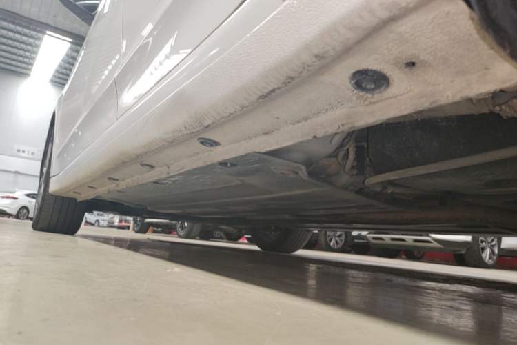 Used Hyundai Elantra (6th Generation / Lingdong) 2016 1.6L Automatic ZhiXuan – Elite Version Left Side Sill