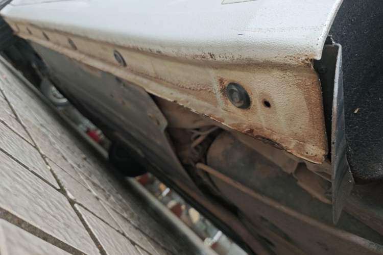 Used Hyundai Elantra (6th Generation / Lingdong) 2016 1.6L Automatic ZhiXuan – Elite Version Left Side Sill