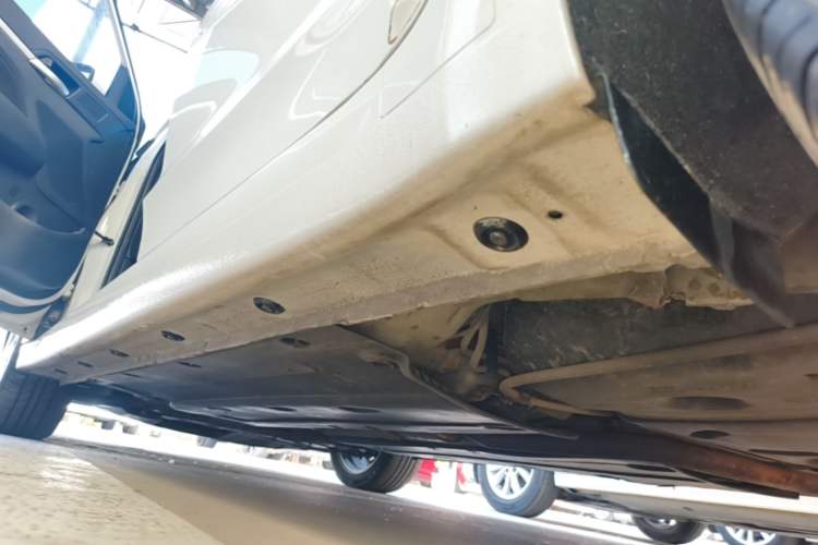 Used Hyundai Elantra (6th Generation / Lingdong) 2016 1.6L Automatic ZhiXuan – Elite Version Left Side Sill