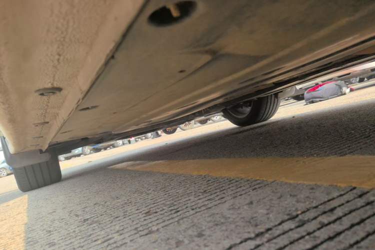 Used Hyundai Elantra (6th Generation / Lingdong) 2016 1.6L Automatic ZhiXuan – Elite Version Left Side Sill
