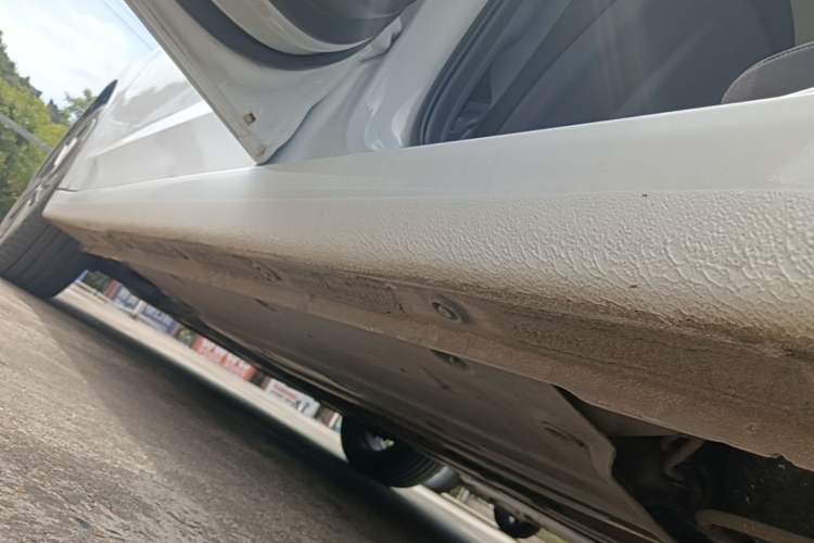 Used Hyundai Elantra (6th Generation / Lingdong) 2016 1.6L Automatic ZhiXuan – Elite Version Left Side Sill