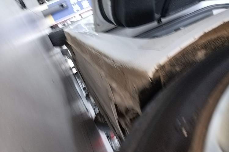 Used Hyundai Elantra (6th Generation / Lingdong) 2016 1.6L Automatic ZhiXuan – Elite Version Left Side Sill