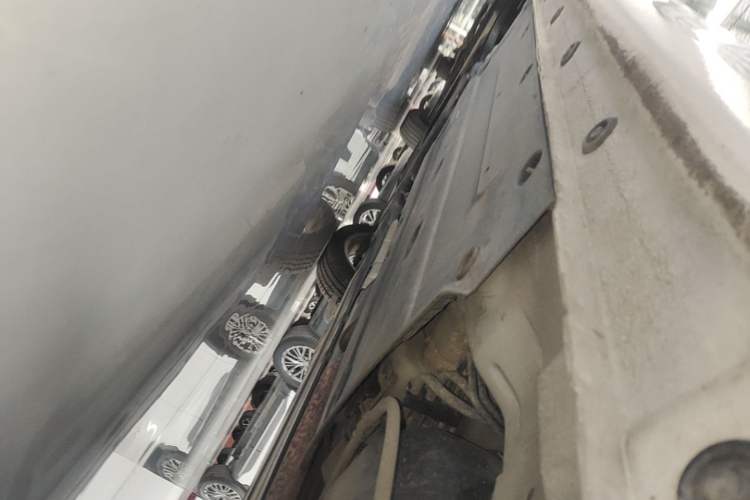 Used Hyundai Elantra (6th Generation / Lingdong) 2016 1.6L Automatic ZhiXuan – Elite Version Left Side Sill