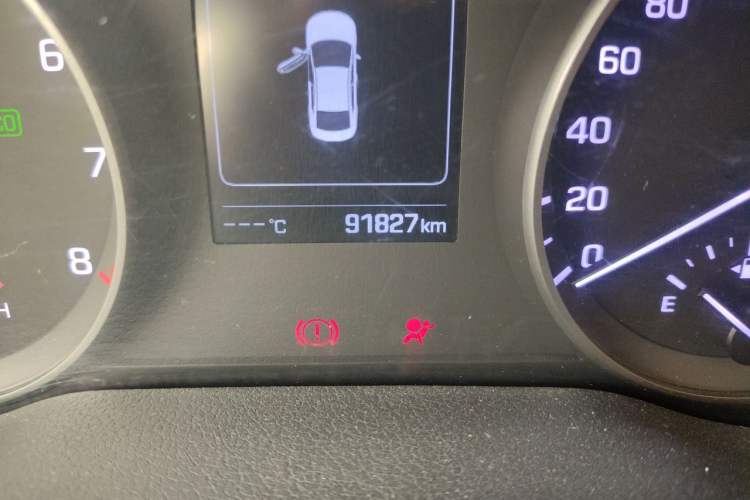 Used Hyundai Elantra (6th Generation / Lingdong) 2016 1.6L Automatic ZhiXuan · Luxury Version Odometer Close Up