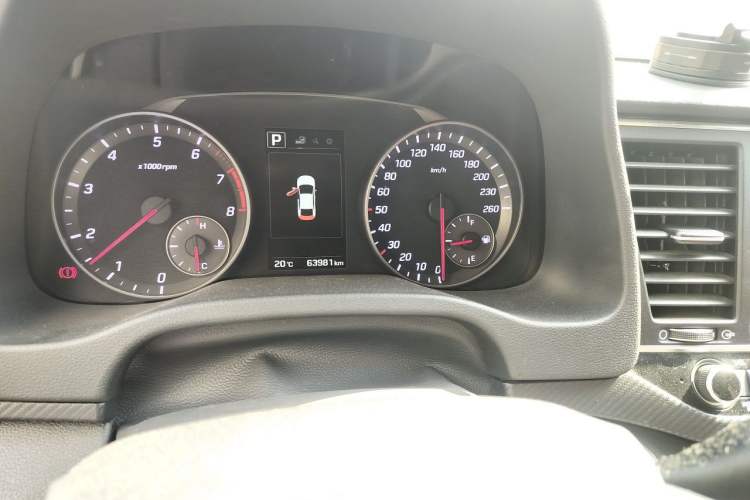 Used Hyundai Elantra (6th Generation / Lingdong) 2016 1.4T Dual-Clutch Xuan Dong·Elite Version Odometer Close Up