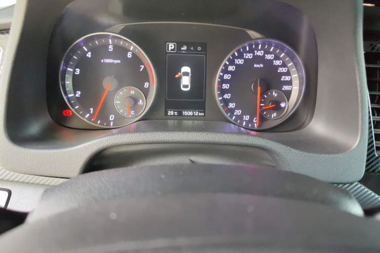 Used Hyundai Elantra (6th Generation / Lingdong) 2016 1.4T Dual-Clutch Xuan Dong · Dynamic Version Odometer Close Up