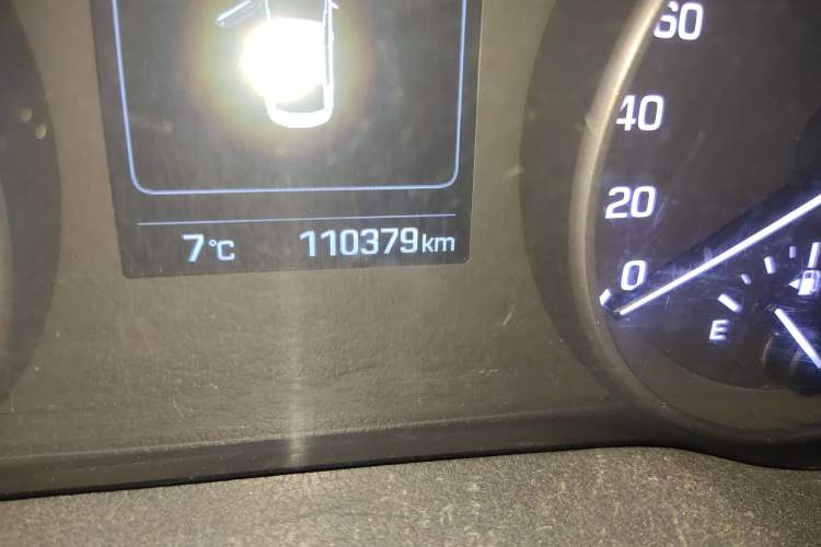 Used Hyundai Elantra (6th Generation / Lingdong) 2016 1.6L Automatic ZhiXuan – Elite Version Odometer Close Up