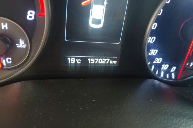 Used Hyundai Elantra (6th Generation / Lingdong) 2016 1.4T Dual-Clutch Xuan Dong · Dynamic Version Odometer Close Up