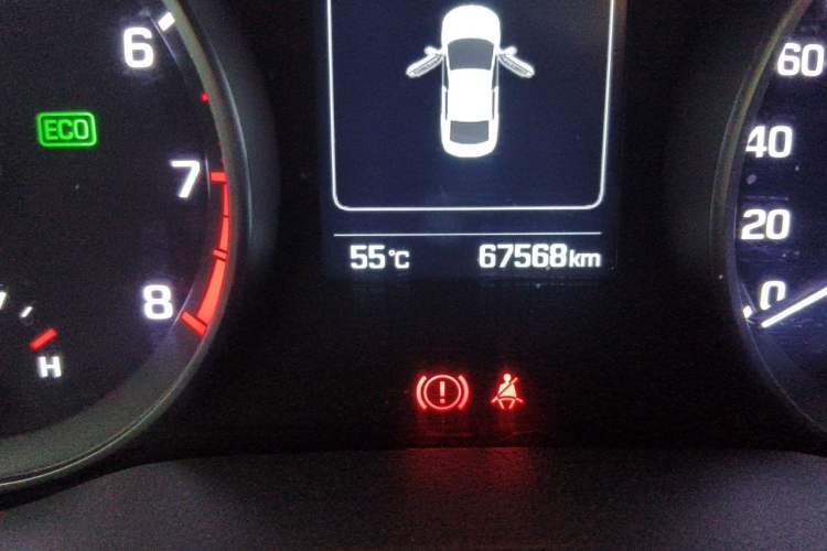 Used Hyundai Elantra (6th Generation / Lingdong) 2016 1.6L Automatic ZhiXuan – Elite Version Odometer Close Up