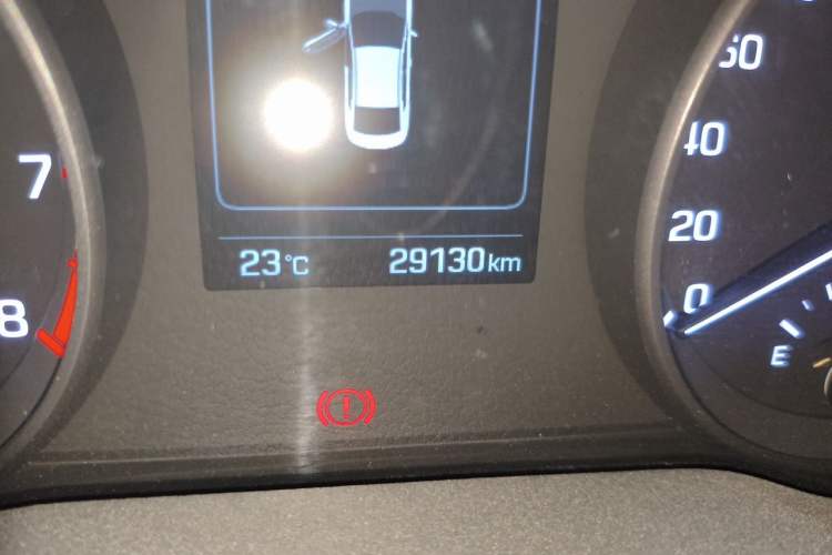 Used Hyundai Elantra (6th Generation / Lingdong) 2016 1.6L Manual ZhiXuan · Dynamic Model Odometer Close Up