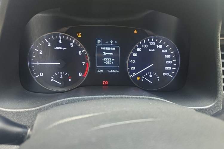Used Hyundai Elantra (6th Generation / Lingdong) 2016 1.6L Automatic ZhiXuan – Elite Version Odometer Close Up