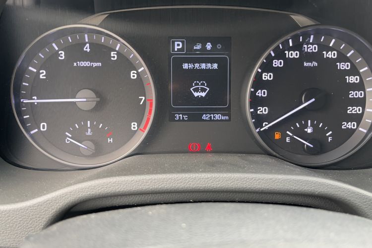 Used Hyundai Elantra (6th Generation / Lingdong) 2016 1.6L Automatic ZhiXuan – Elite Version Odometer Close Up