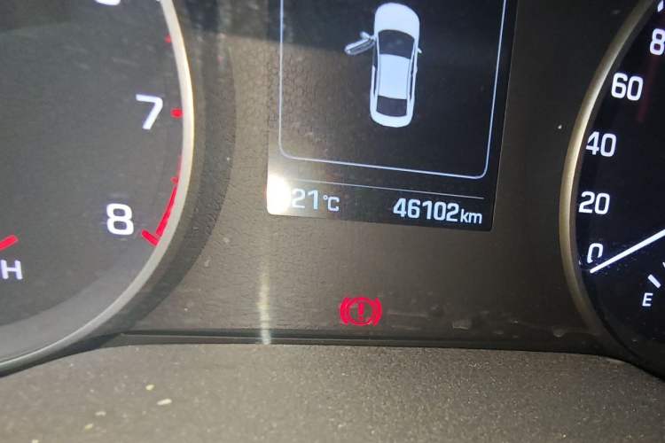 Used Hyundai Elantra (6th Generation / Lingdong) 2016 1.6L Automatic ZhiXuan – Elite Version Odometer Close Up