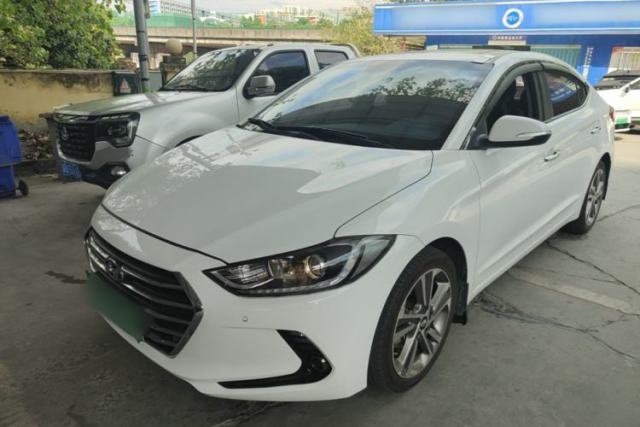 Gebrauchter Hyundai Elantra (6th Generation / Lingdong) 2016 1.6L Automatic ZhiXuan · Luxury Version
