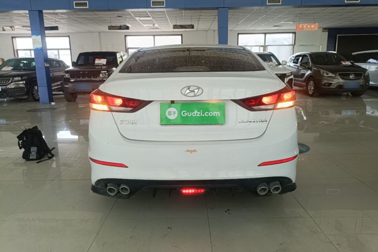 Used Hyundai Elantra (6th Generation / Lingdong) 2016 1.6L Manual ZhiXuan·Youth Edition Rear