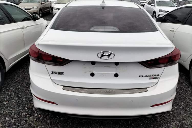 Used Hyundai Elantra (6th Generation / Lingdong) 2016 1.4T Dual-Clutch Xuan Dong · Dynamic Version Rear
