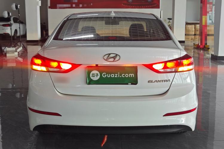 Used Hyundai Elantra (6th Generation / Lingdong) 2016 1.6L Manual ZhiXuan·Youth Edition Rear