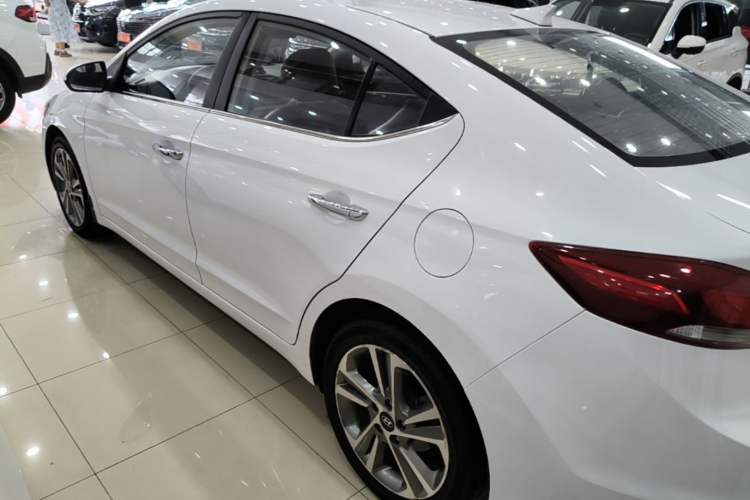 Used Hyundai Elantra (6th Generation / Lingdong) 2016 1.6L Automatic ZhiXuan – Elite Version Rear Left 45 Deg