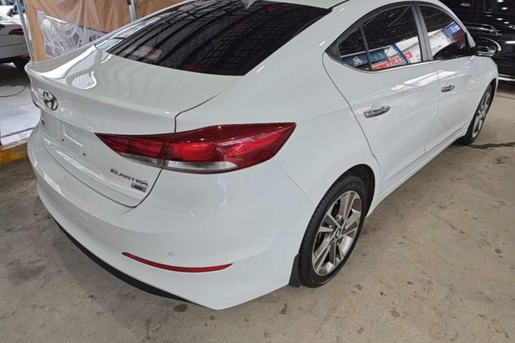 Used Hyundai Elantra (6th Generation / Lingdong) 2016 1.6L Automatic ZhiXuan – Elite Version Rear Right 45 Deg