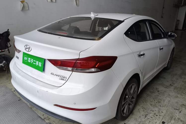 Used Hyundai Elantra (6th Generation / Lingdong) 2016 1.6L Automatic ZhiXuan · Luxury Version Rear Right 45 Deg
