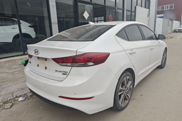 Used Hyundai Elantra (6th Generation / Lingdong) 2016 1.6L Automatic ZhiXuan – Elite Version Rear Right 45 Deg