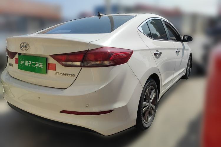Used Hyundai Elantra (6th Generation / Lingdong) 2016 1.6L Manual ZhiXuan·Youth Edition Rear Right 45 Deg