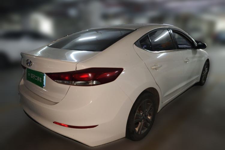 Used Hyundai Elantra (6th Generation / Lingdong) 2016 1.6L Manual ZhiXuan·Youth Edition Rear Right 45 Deg