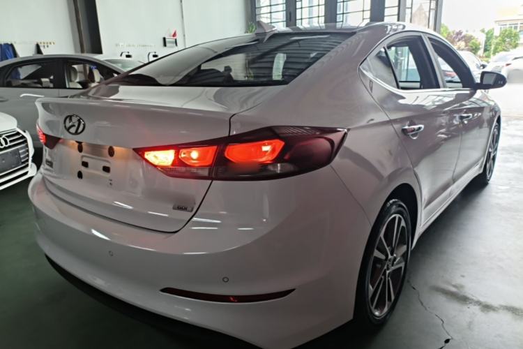 Used Hyundai Elantra (6th Generation / Lingdong) 2016 1.6L Automatic ZhiXuan – Elite Version Rear Right 45 Deg