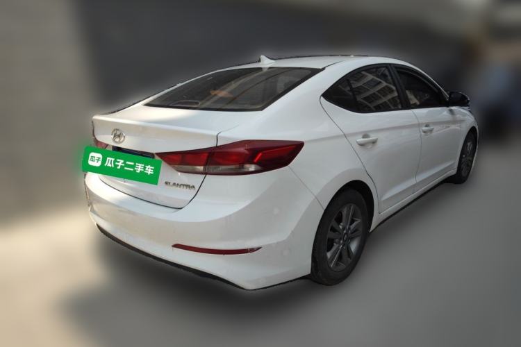 Used Hyundai Elantra (6th Generation / Lingdong) 2016 1.6L Manual ZhiXuan·Youth Edition Rear Right 45 Deg