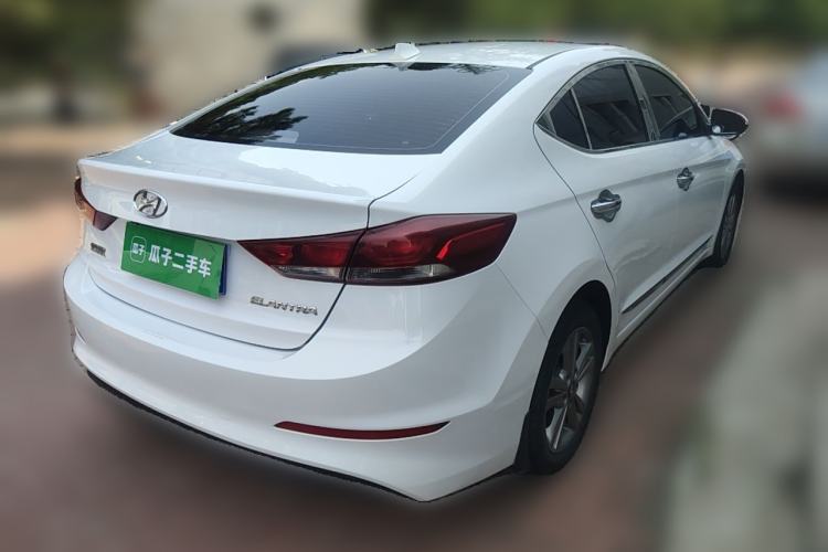 Used Hyundai Elantra (6th Generation / Lingdong) 2016 1.6L Manual ZhiXuan·Youth Edition Rear Right 45 Deg