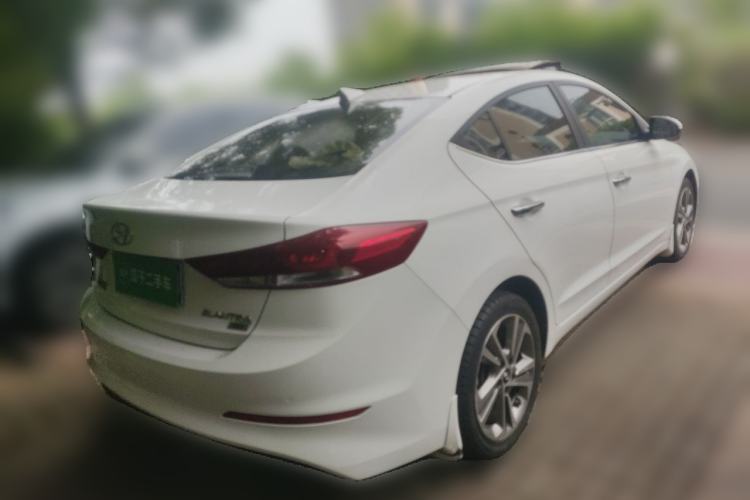 Used Hyundai Elantra (6th Generation / Lingdong) 2016 1.6L Automatic ZhiXuan · Luxury Version Rear Right 45 Deg