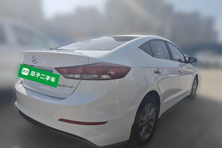 Used Hyundai Elantra (6th Generation / Lingdong) 2016 1.6L Manual ZhiXuan·Youth Edition Rear Right 45 Deg