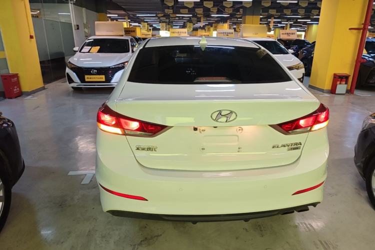 Used Hyundai Elantra (6th Generation / Lingdong) 2016 1.4T Dual-Clutch Xuan Dong · Dynamic Version Rear