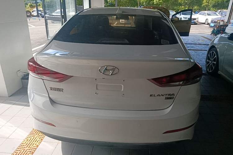 Used Hyundai Elantra (6th Generation / Lingdong) 2016 1.6L Automatic ZhiXuan – Elite Version Rear