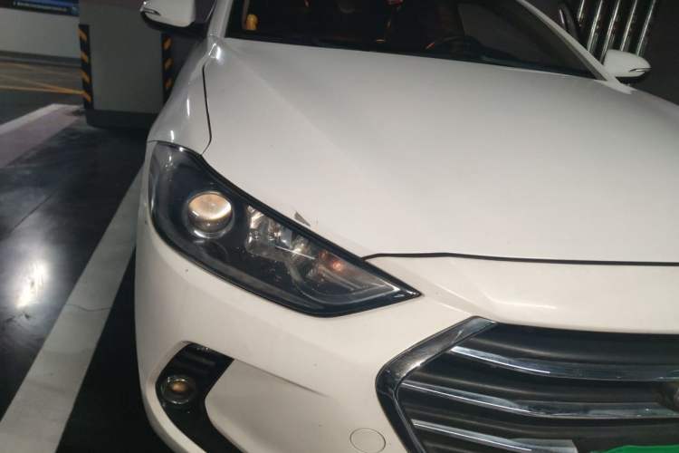 Used Hyundai Elantra (6th Generation / Lingdong) 2016 1.6L Automatic ZhiXuan – Elite Version Right Front Headlight