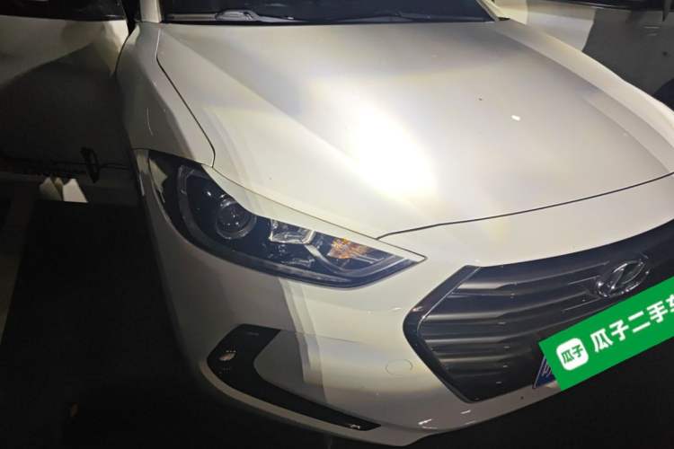 Used Hyundai Elantra (6th Generation / Lingdong) 2016 1.6L Automatic ZhiXuan – Elite Version Right Front Headlight