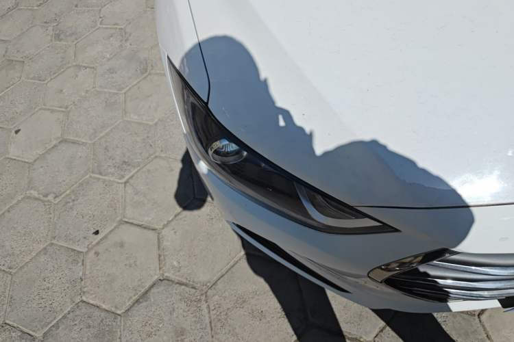 Used Hyundai Elantra (6th Generation / Lingdong) 2016 1.6L Automatic ZhiXuan – Elite Version Right Front Headlight