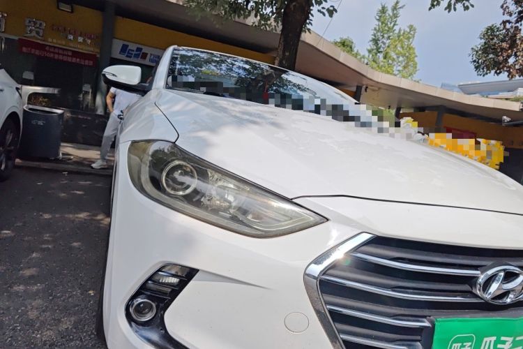 Used Hyundai Elantra (6th Generation / Lingdong) 2016 1.6L Automatic ZhiXuan – Elite Version Right Front Headlight