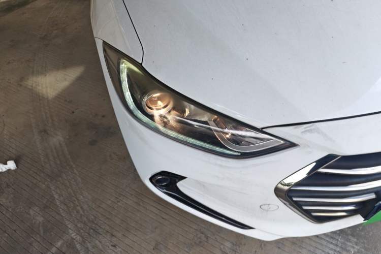 Used Hyundai Elantra (6th Generation / Lingdong) 2016 1.6L Automatic ZhiXuan – Elite Version Right Front Headlight