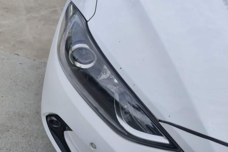 Used Hyundai Elantra (6th Generation / Lingdong) 2016 1.6L Automatic ZhiXuan · Luxury Version Right Front Headlight