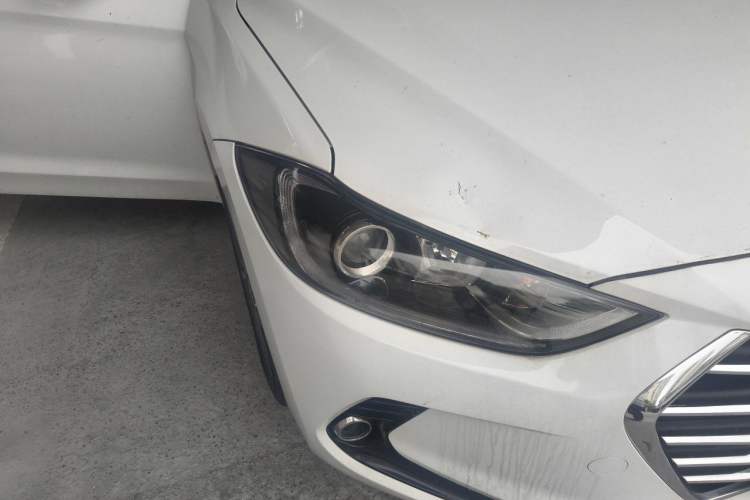 Used Hyundai Elantra (6th Generation / Lingdong) 2016 1.6L Automatic ZhiXuan – Elite Version Right Front Headlight