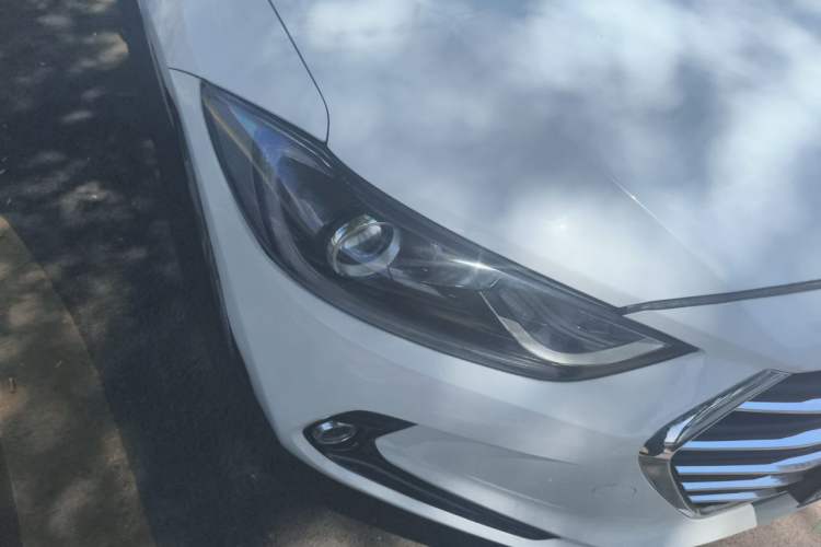 Used Hyundai Elantra (6th Generation / Lingdong) 2016 1.6L Automatic ZhiXuan – Elite Version Right Front Headlight