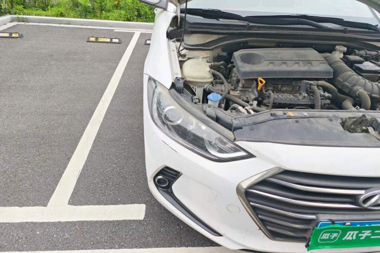 Used Hyundai Elantra (6th Generation / Lingdong) 2016 1.4T Dual-Clutch Xuan Dong · Dynamic Version Right Front Headlight