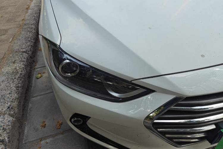 Used Hyundai Elantra (6th Generation / Lingdong) 2016 1.6L Automatic ZhiXuan – Elite Version Right Front Headlight
