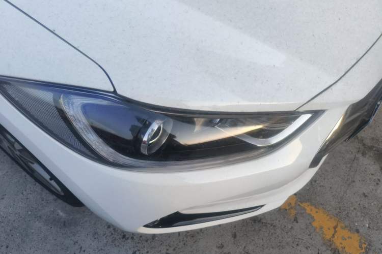Used Hyundai Elantra (6th Generation / Lingdong) 2016 1.6L Automatic ZhiXuan – Elite Version Right Front Headlight