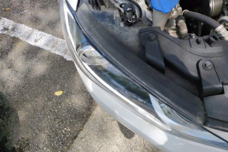 Used Hyundai Elantra (6th Generation / Lingdong) 2016 1.6L Automatic ZhiXuan – Elite Version Right Front Headlight