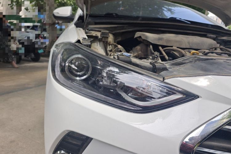 Used Hyundai Elantra (6th Generation / Lingdong) 2016 1.6L Automatic ZhiXuan – Elite Version Right Front Headlight