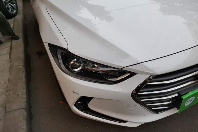 Used Hyundai Elantra (6th Generation / Lingdong) 2016 1.6L Automatic ZhiXuan – Elite Version Right Front Headlight